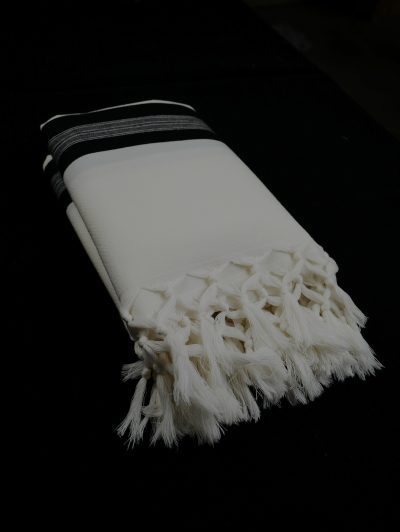 Black-striped designed 100% wool tallit without Tzitzit strings Style: PTB - Image 3