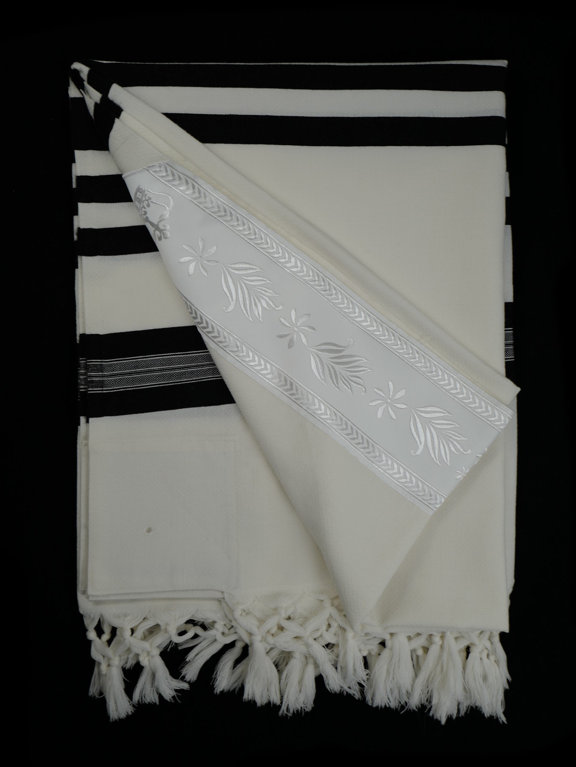 PTB04 Black-striped designed 100% wool tallit without Tzitzit strings Style: PTB - Image 5